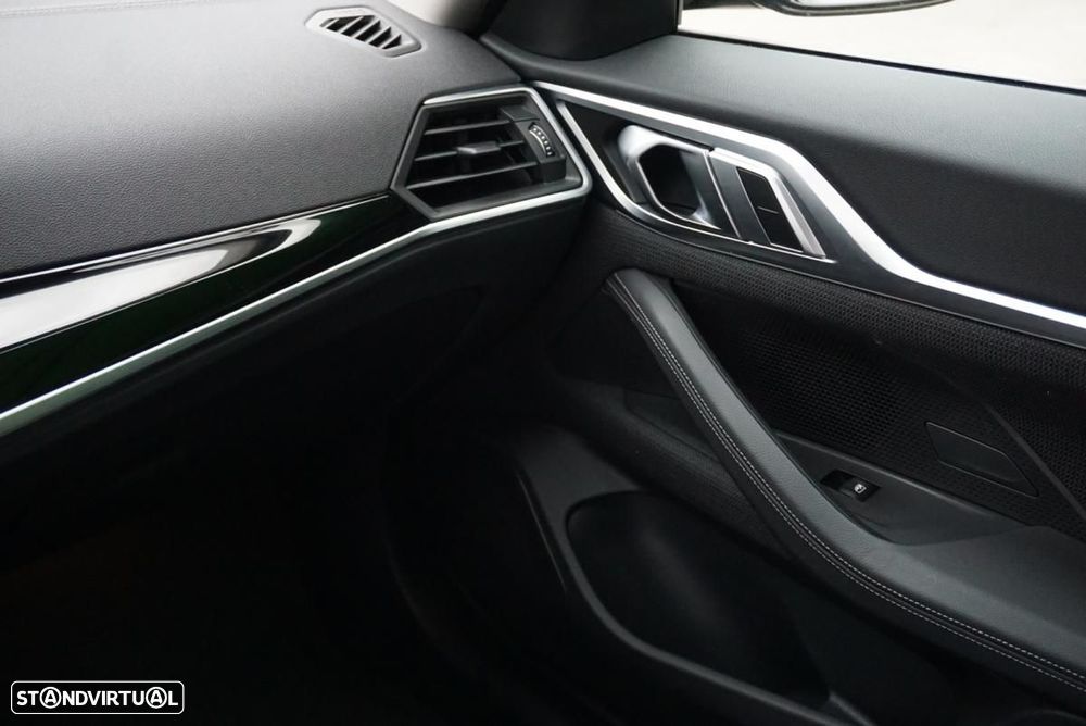 BMW i4 eDrive40 - 31