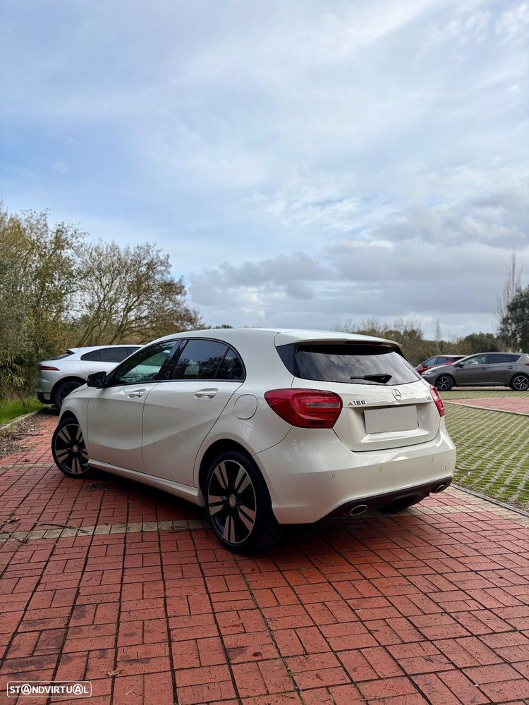 Mercedes-Benz A 180 CDI AMG Line - 4