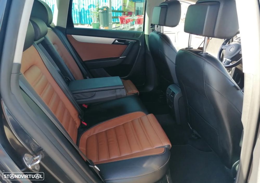 VW Passat 1.6 TDI DPF BlueMotion Comfortline - 6