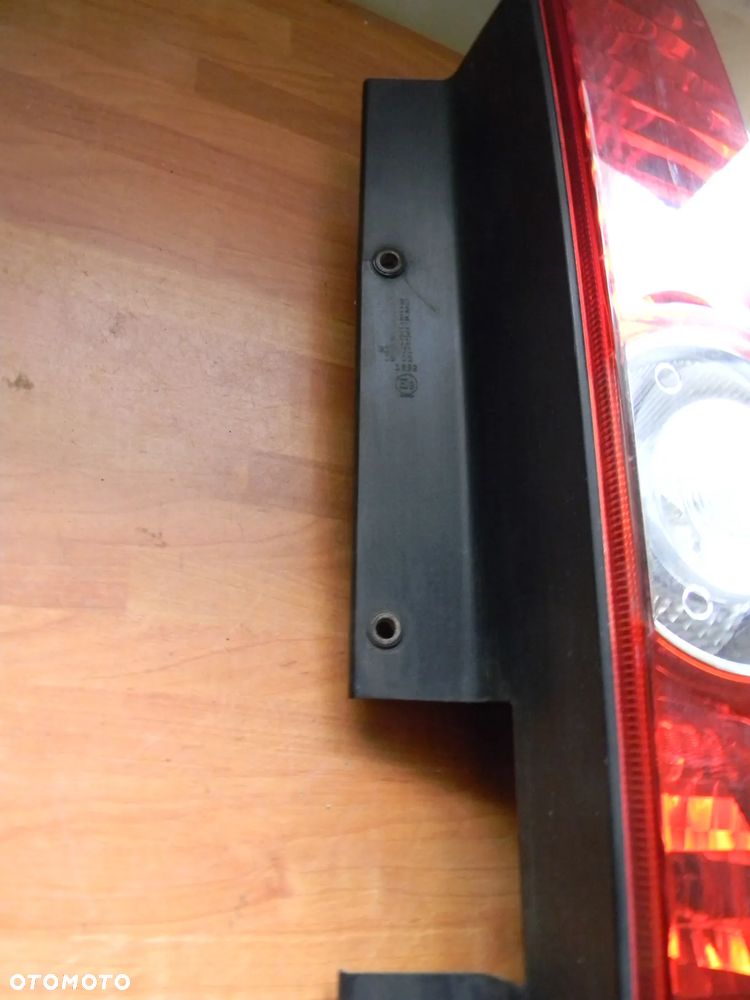 lampa lewa prawa tył OPEL COMBO FIAT DOBLO II 10-22 EUROPA - 6
