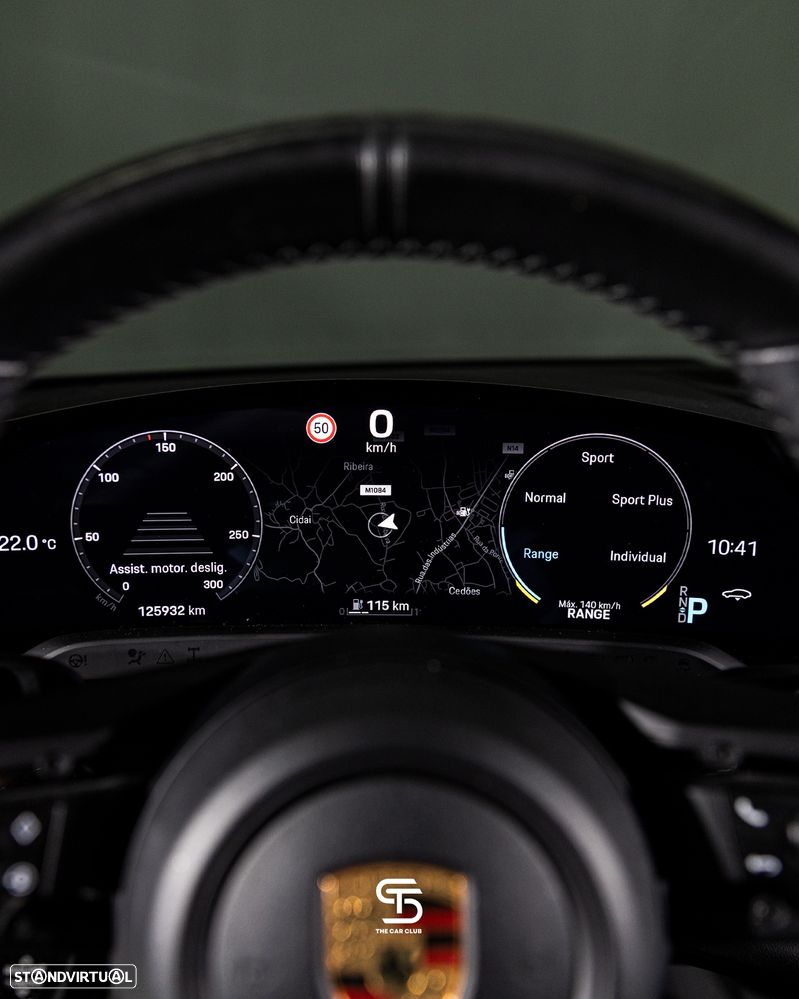 Porsche Taycan GTS - 19