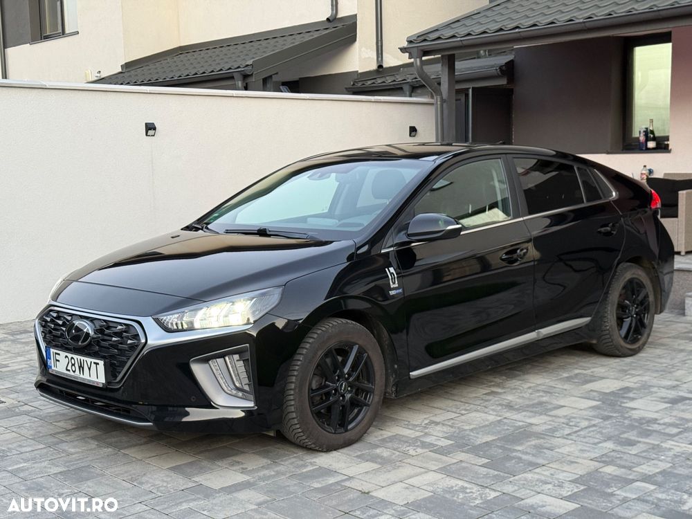 Hyundai IONIQ 1.6 GDI Premium - 2