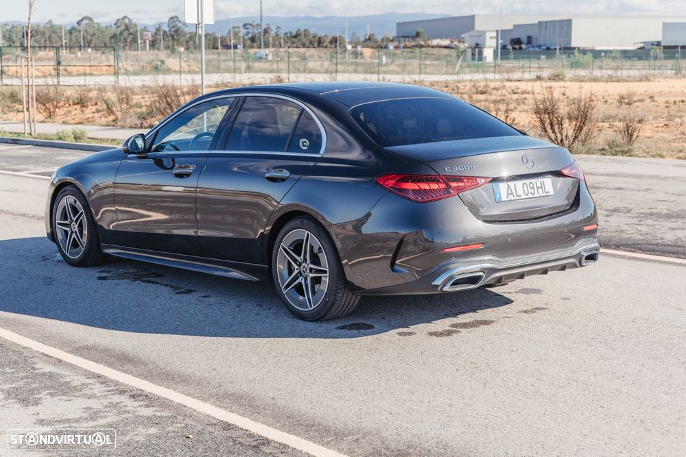 Mercedes-Benz C 300 d AMG Line - 15