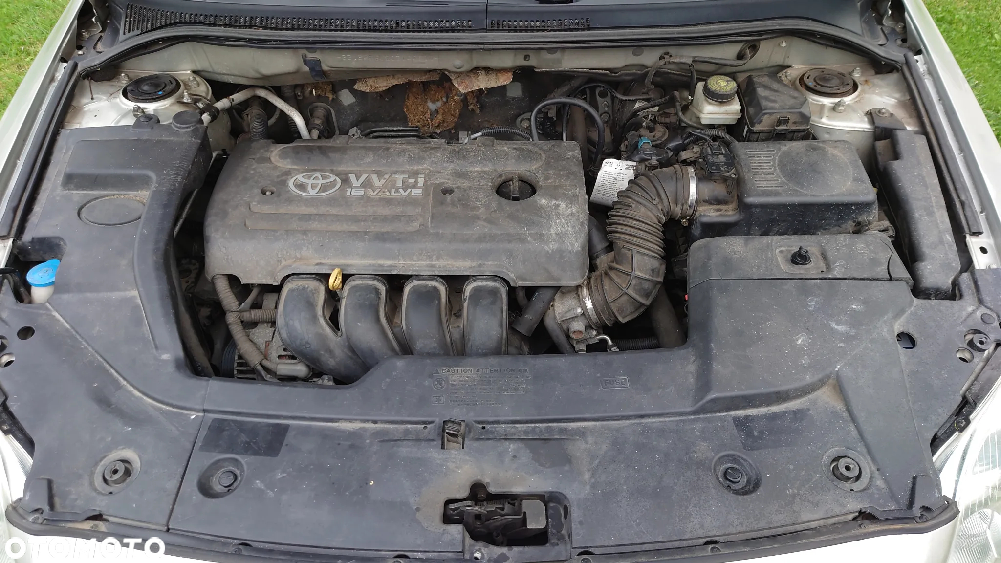 Toyota Avensis 1.8 VVT-i Combi Executive - 29