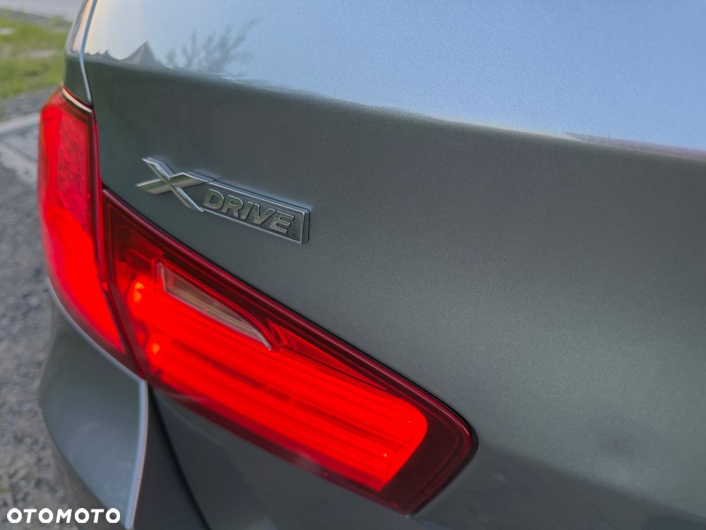 BMW Seria 5 535d xDrive Sport-Aut Luxury Line - 6