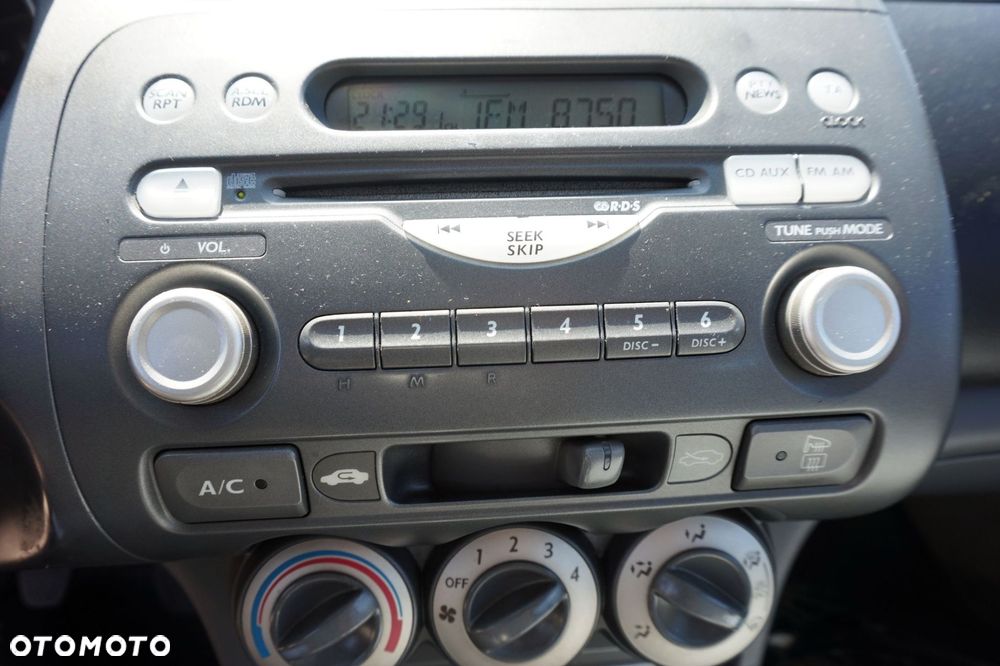 RADIO FABRYCZNE CD CITY IV GE4 LIFT 39170-SEL-G01 HONDA 2005-2008 - 1
