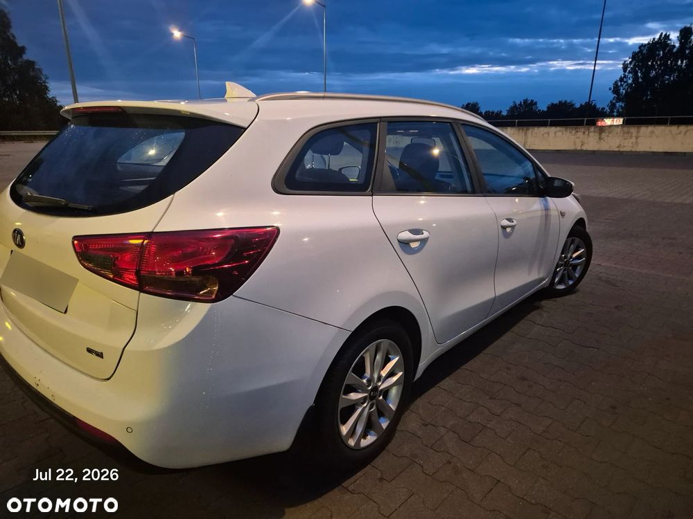 Kia Ceed 1.6 CRDi Smart - 11