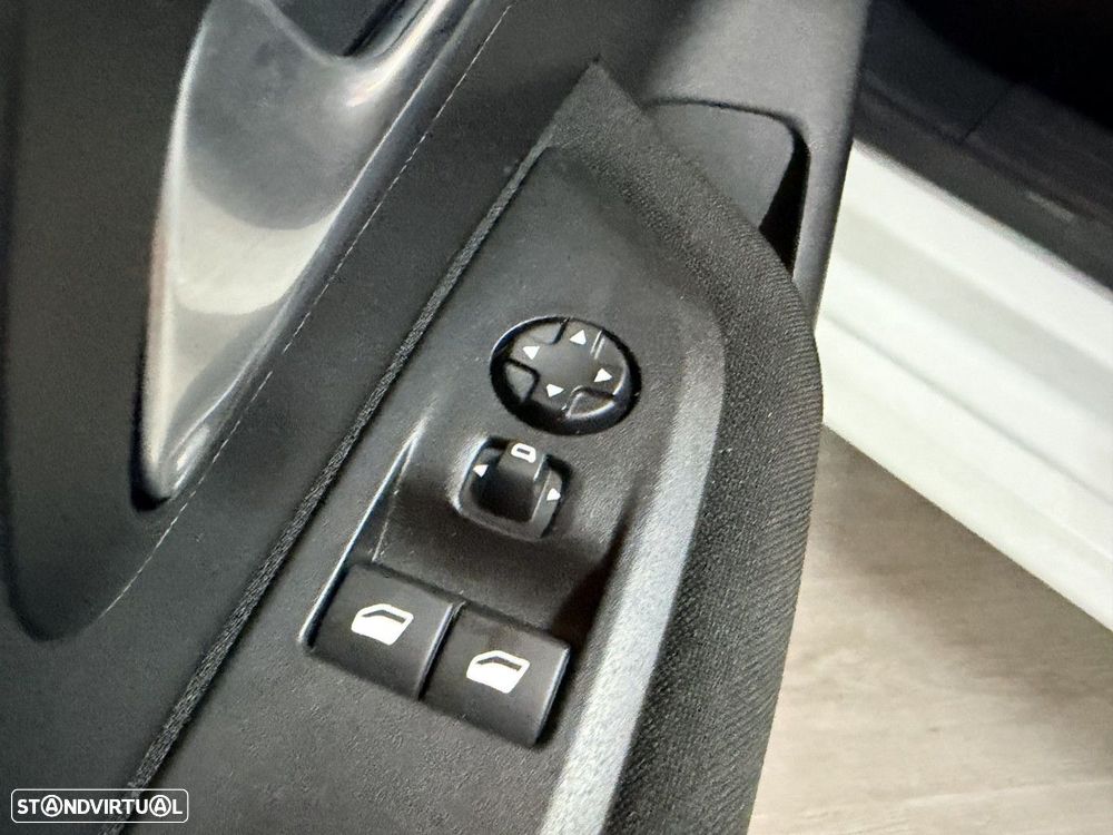 Peugeot e-208 50 kWh Active - 20