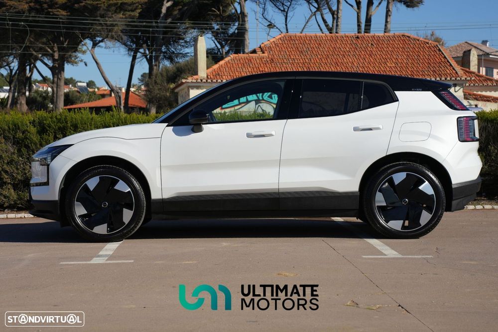 Volvo EX30 69 kWh Single Motor Extended Range Plus - 2