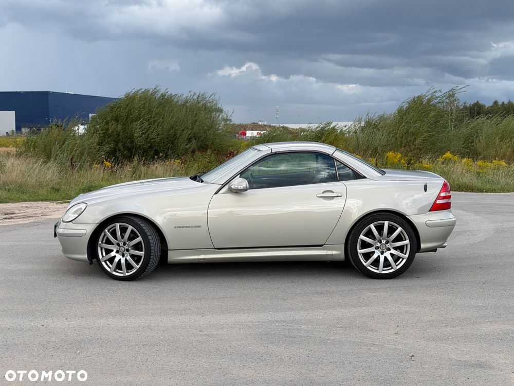 Mercedes-Benz SLK - 4
