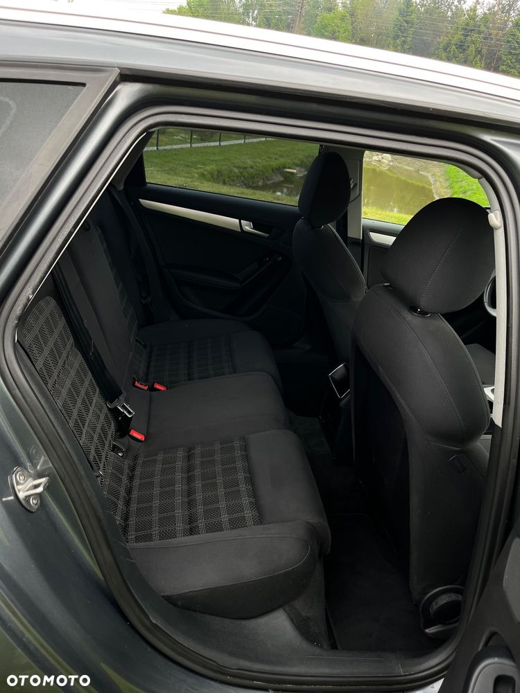 Audi A4 Avant 2.0 TDI DPF quattro S tronic Ambition - 13