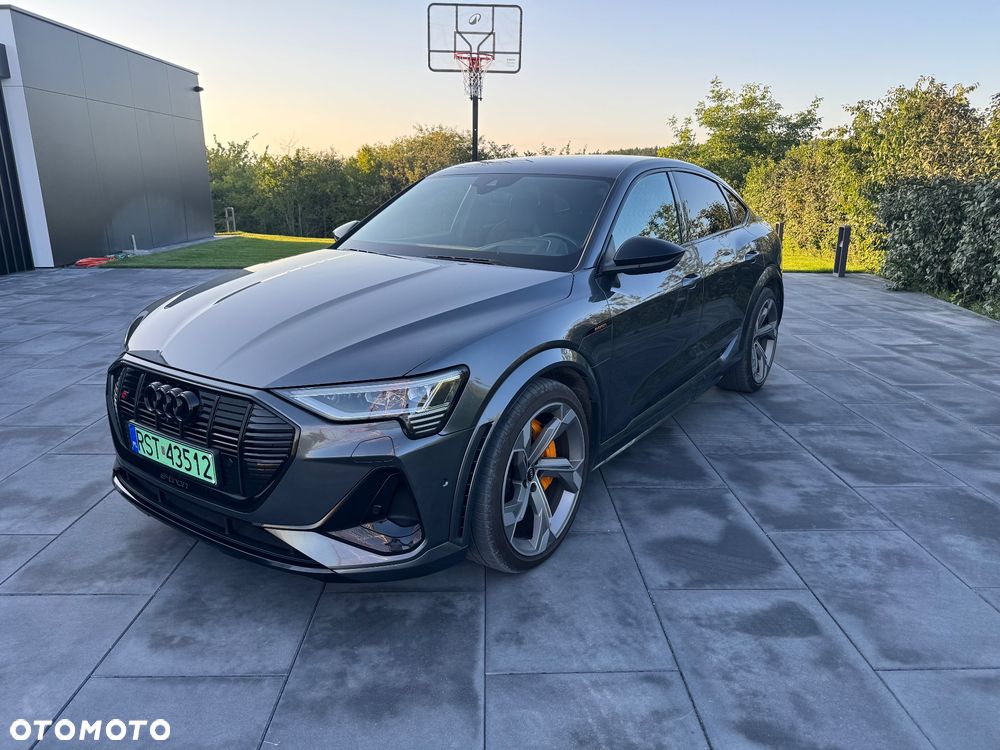 Audi e-tron S Quattro - 1