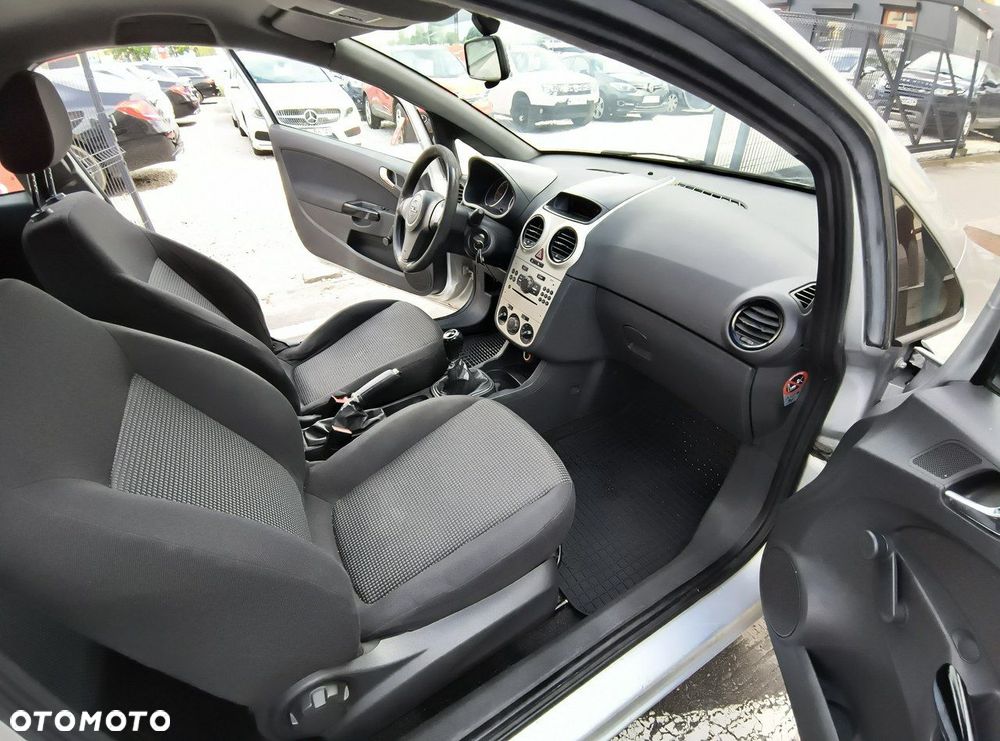 Opel Corsa - 13