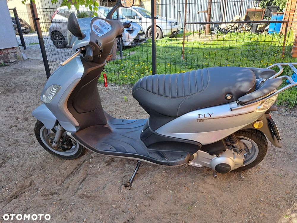 Piaggio FLY - 1