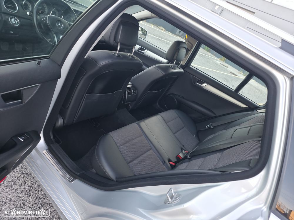 Mercedes-Benz C 220 Station CDI DPF Avantgarde - 24