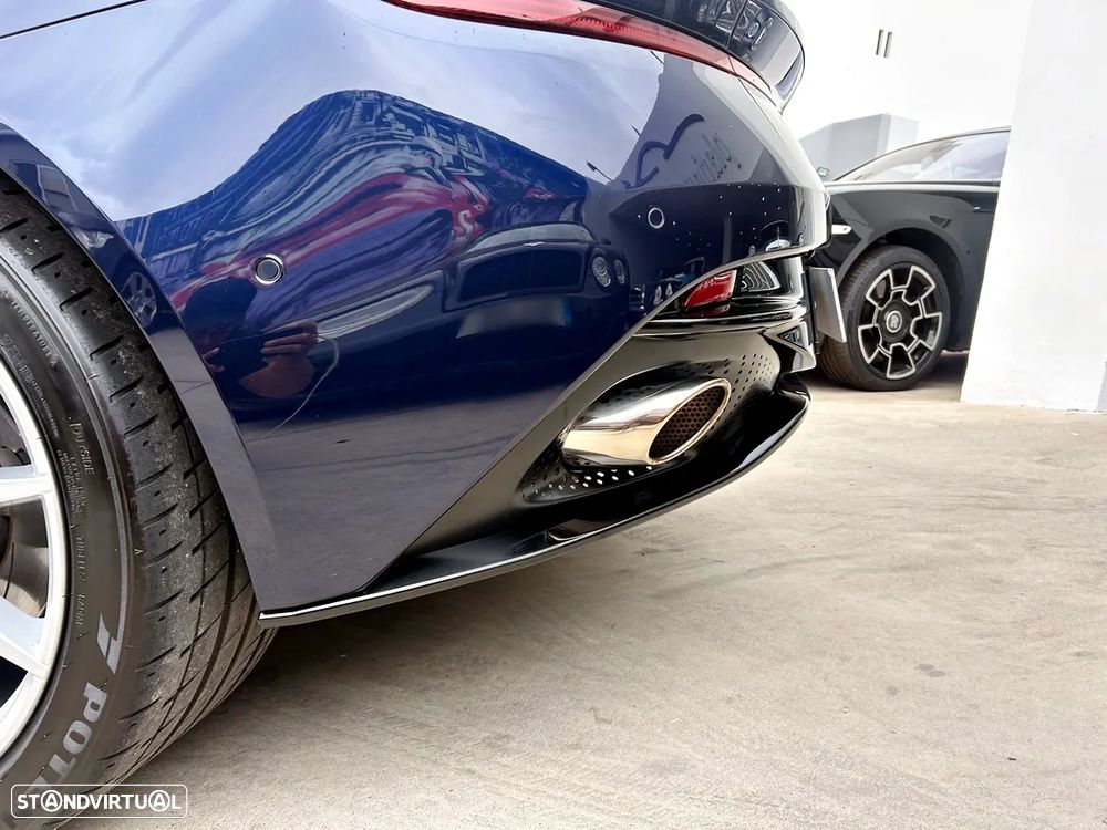 Aston Martin DB11 Coupé V8 Auto - 51