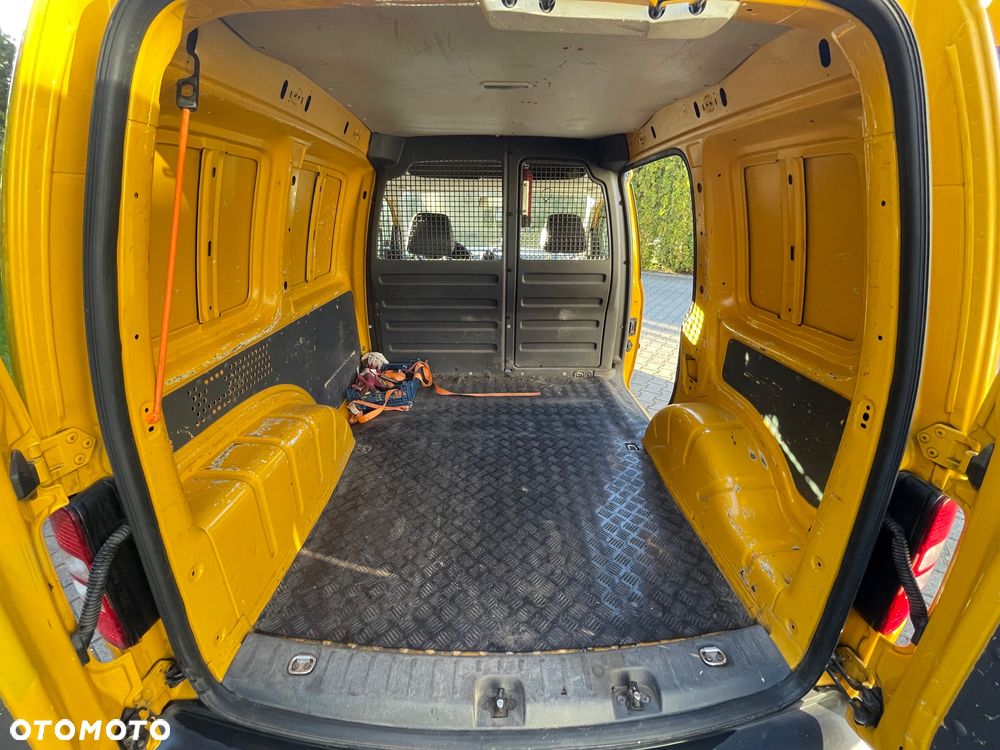 Volkswagen Caddy - 8