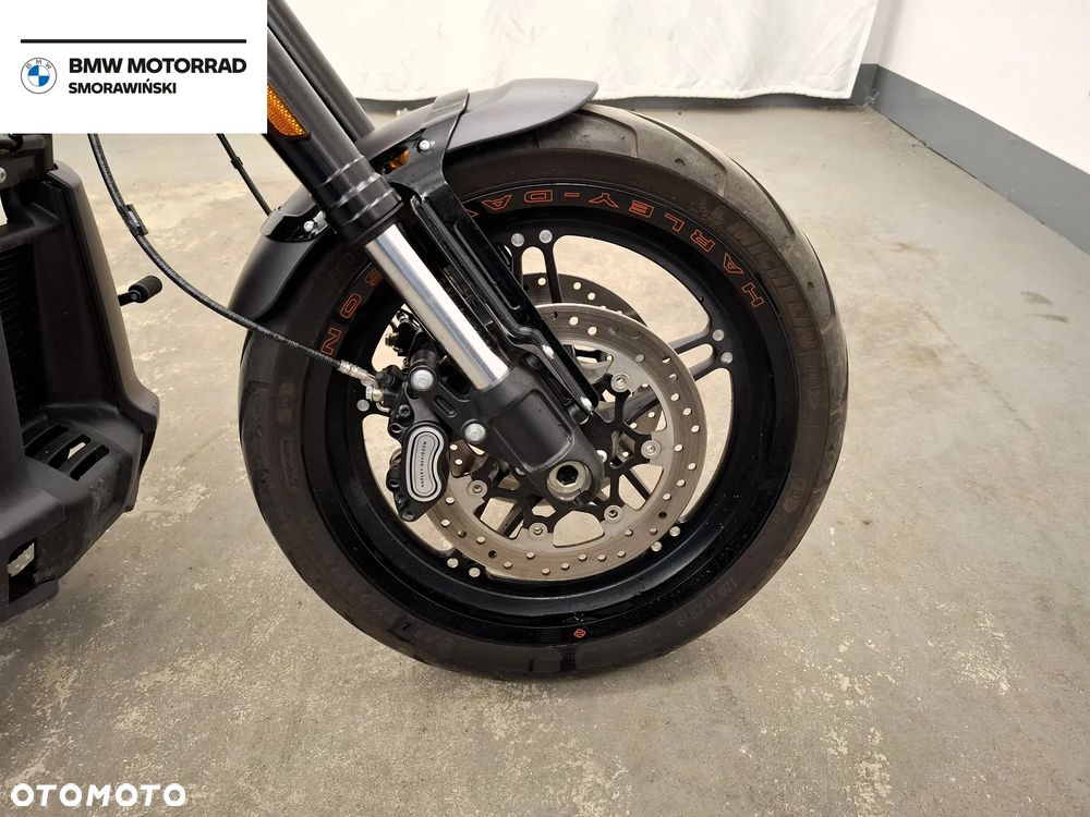 Harley-Davidson Softail Breakout - 14