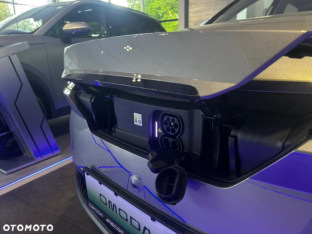 Omoda E5 63.2kWh Premium - 25
