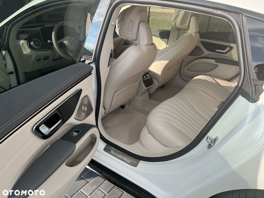 Mercedes-Benz EQS - 3