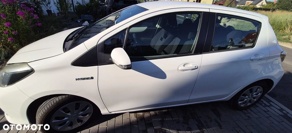Toyota Yaris - 6
