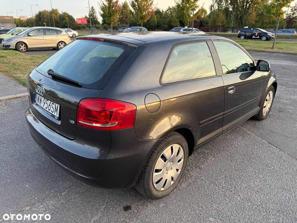 Audi A3 3-drzwiowe 1.6 Ambiente - 5