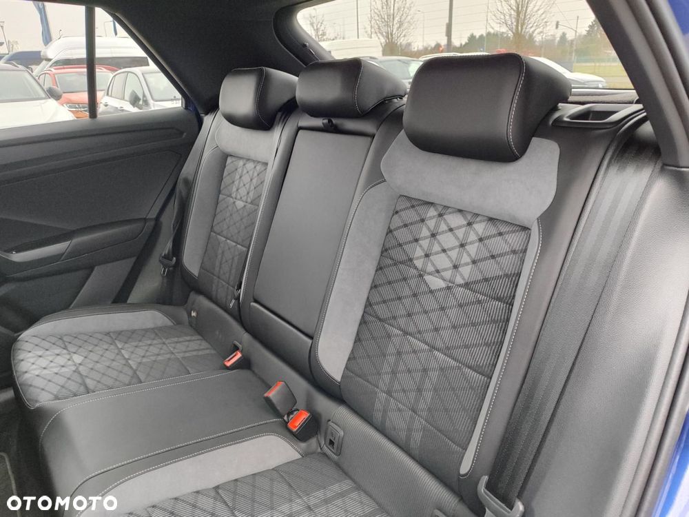 Volkswagen T-Roc - 19