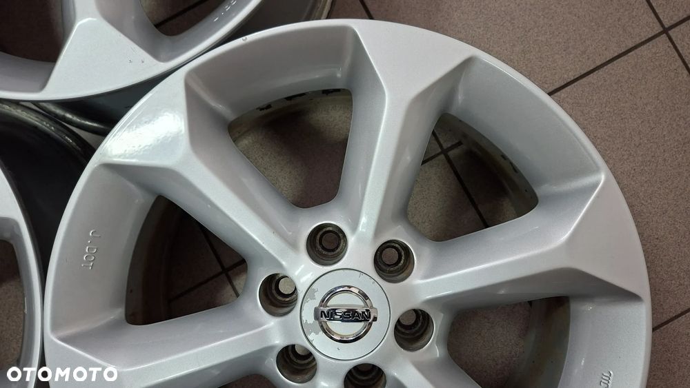 Felgi Aluminiowe 17 Nissan Pathfinder 6x114.3 ET 30 - 7