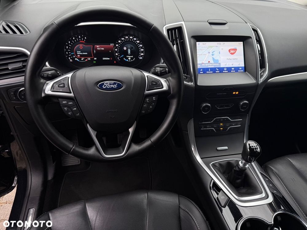 Ford S-Max - 5