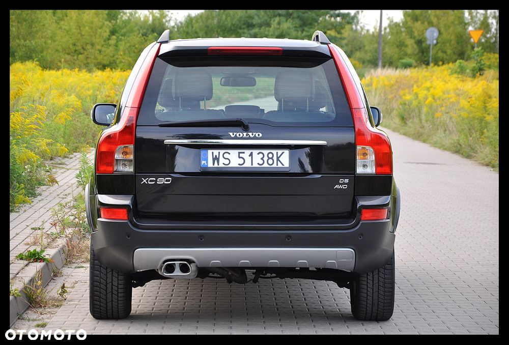 Volvo XC 90 D5 Executive - 11