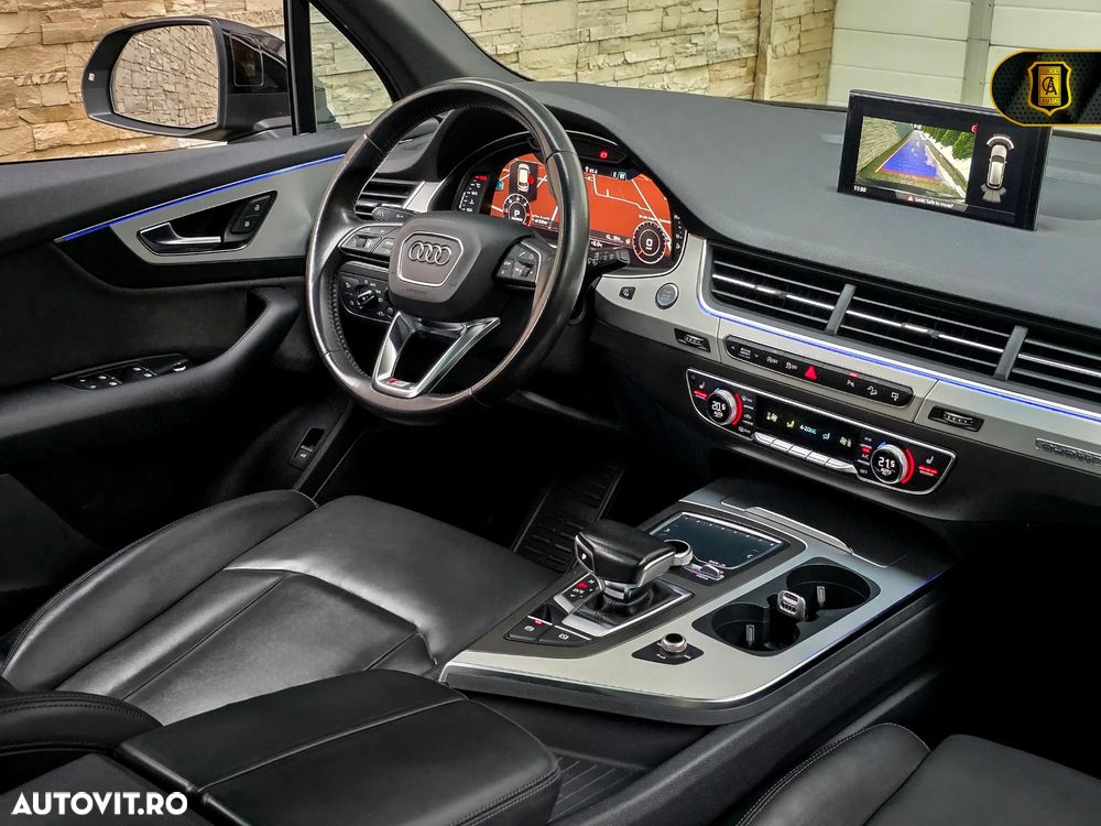 Audi Q7 - 11