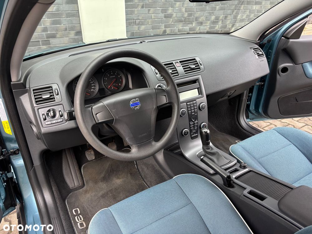 Volvo C30 1.8 Momentum - 5