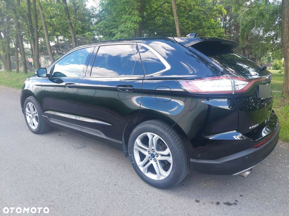 Ford Edge 2.0 TDCi Bi-Turbo 4x4 Titanium - 4