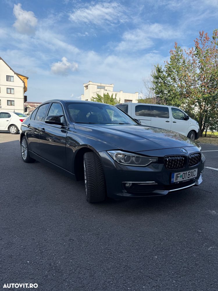 BMW Seria 3 2012 photo 3