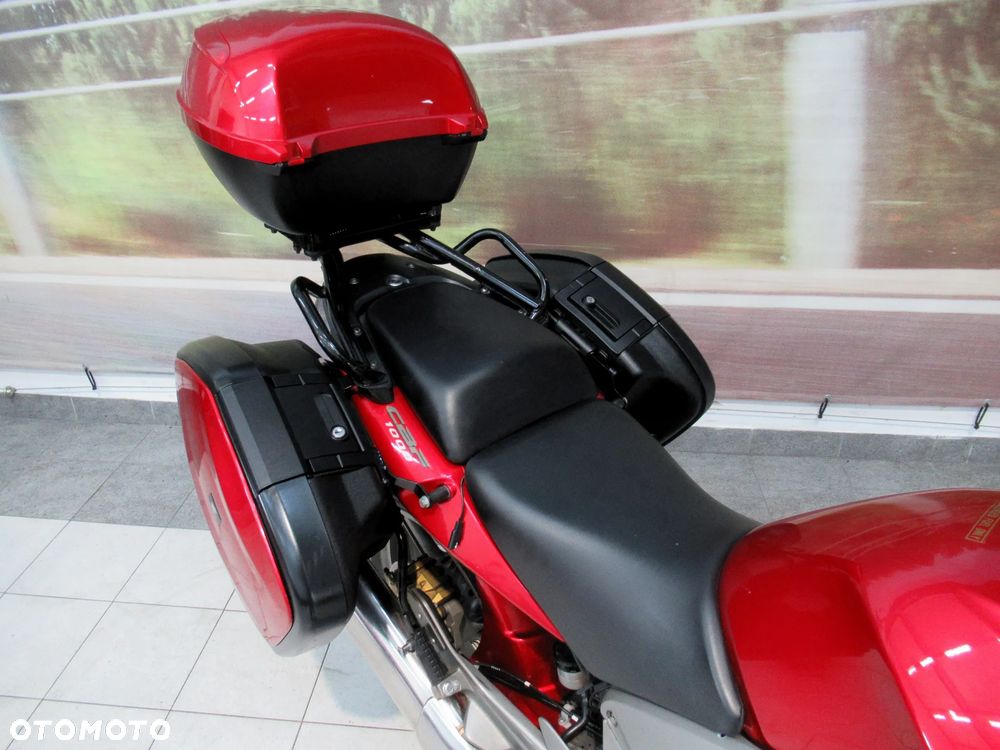 Honda CBF - 26