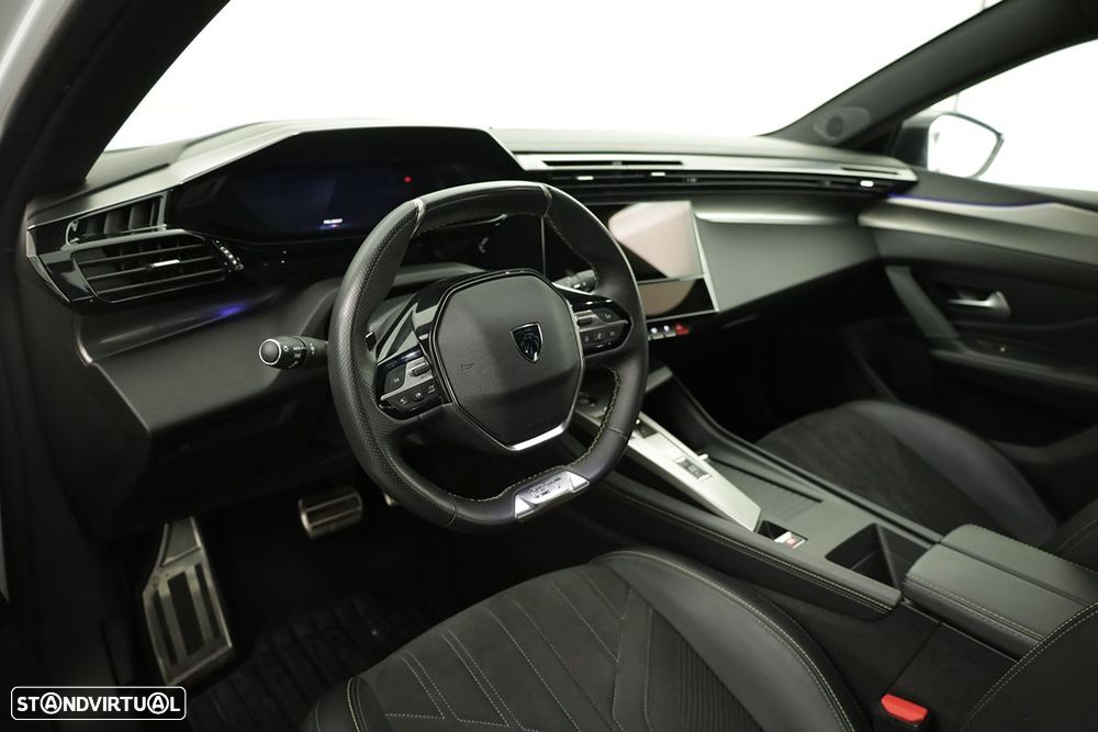 Peugeot 308 1.2 PureTech GT EAT8 - 7