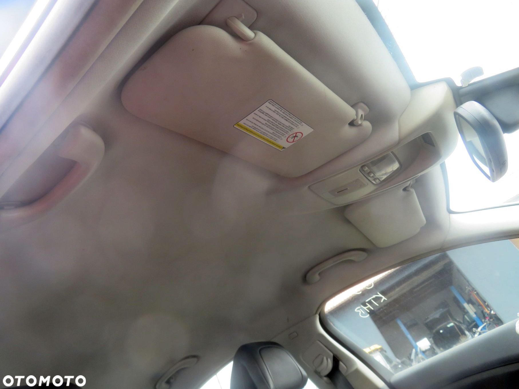 PODSUFITKA C5 III X7 SEDAN  CITROEN 2008-2017 - 1