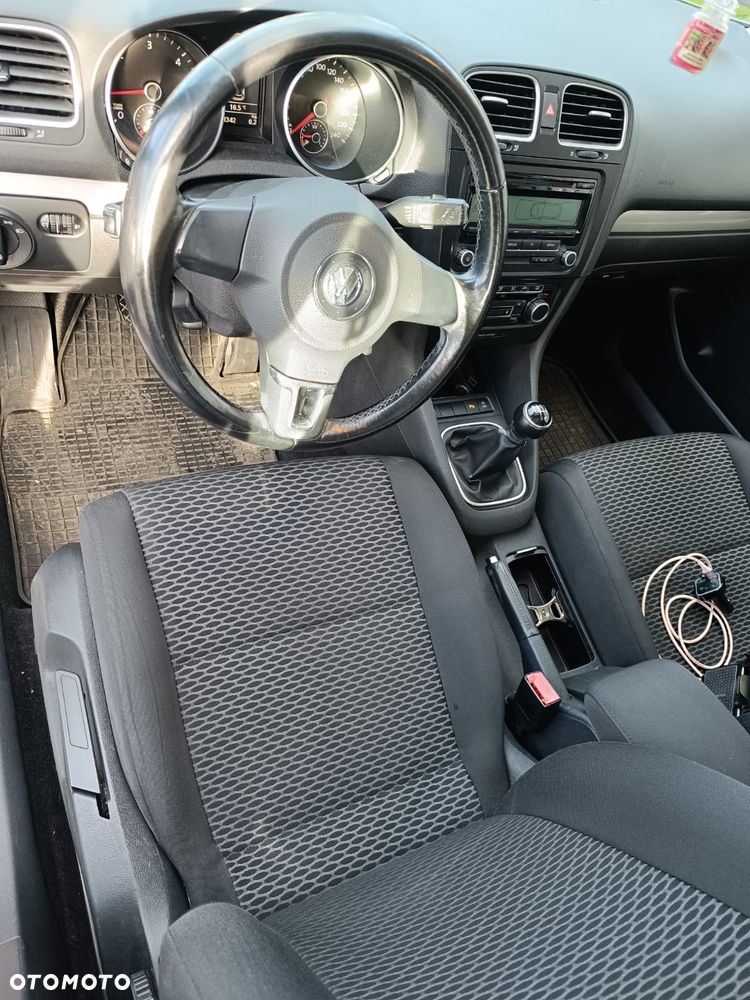 Volkswagen Golf 1.6 TDI DPF BlueMotion Technology Trendline - 10