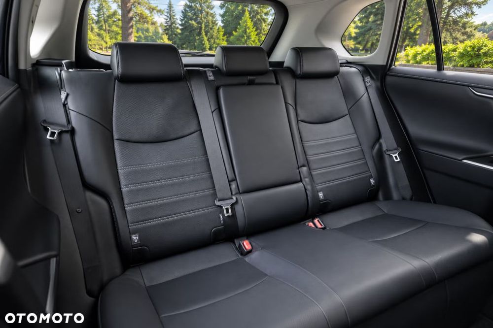 Toyota RAV4 2.5 4x4 Lounge - 19