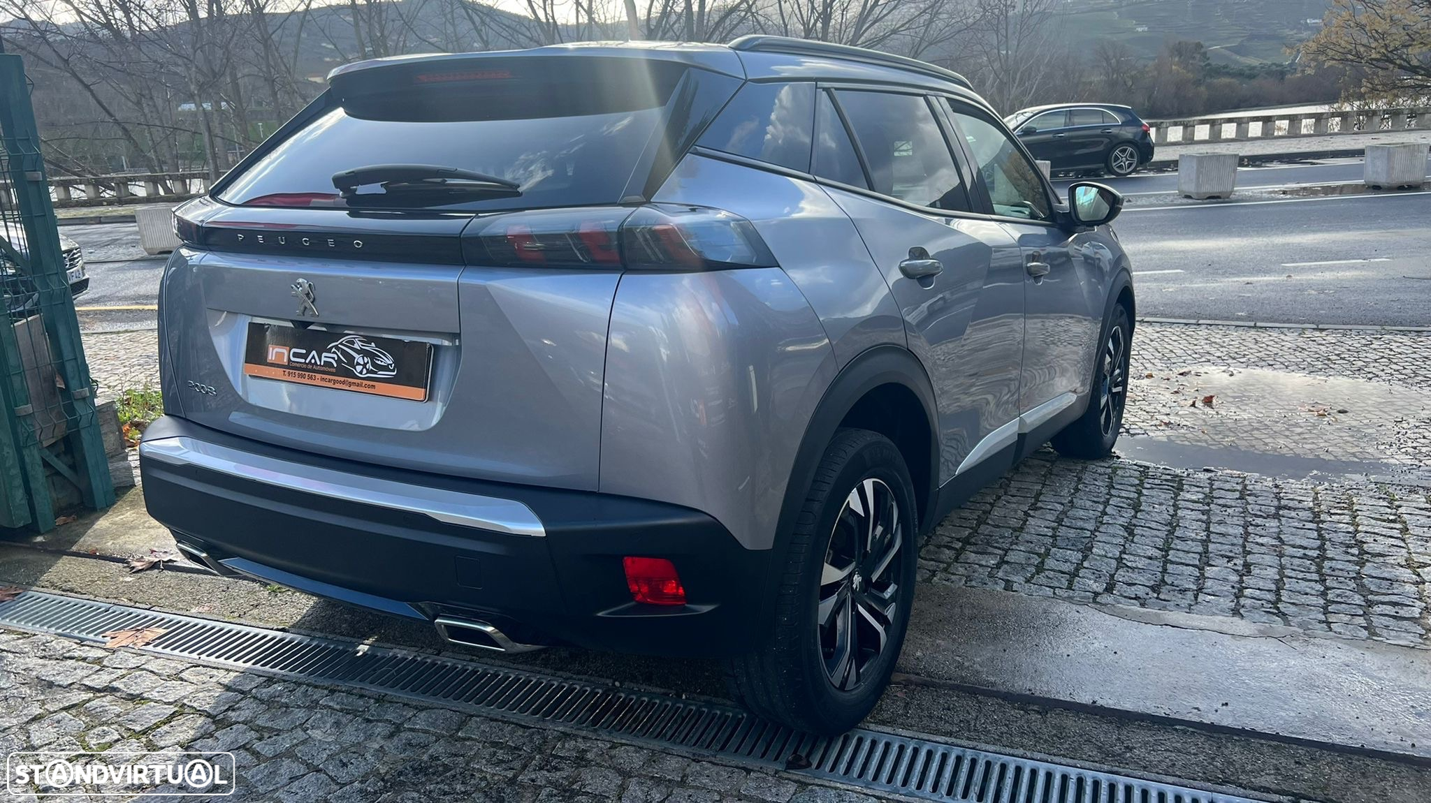 Peugeot 2008 1.2 PureTech Allure Pack - 6