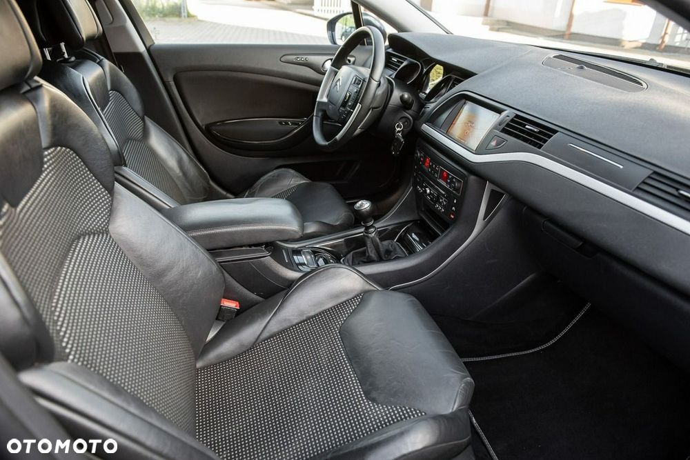Citroën C5 2.0 HDi Exclusive Equilibre Navi - 9