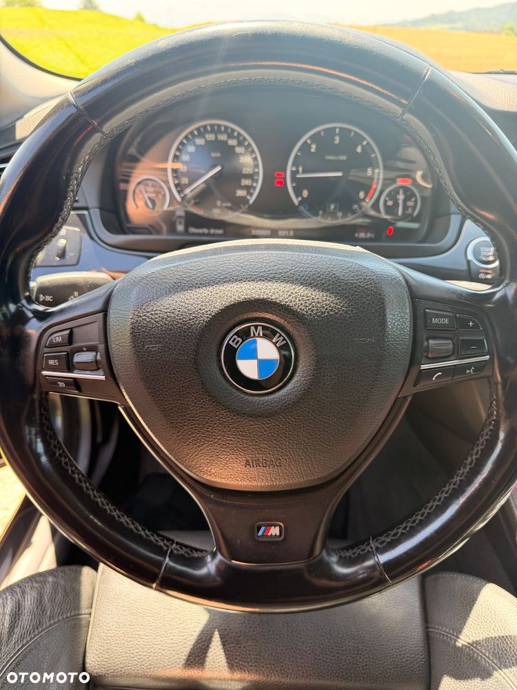 BMW Seria 5 520d - 15