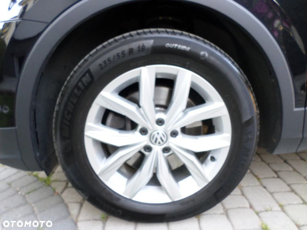 Volkswagen Tiguan - 13