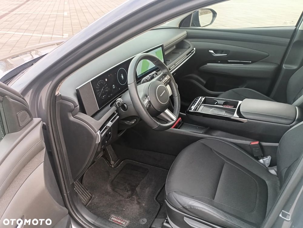 Hyundai Tucson 1.6 T-GDi 48V-Hybrid 2WD DCT Trend - 16