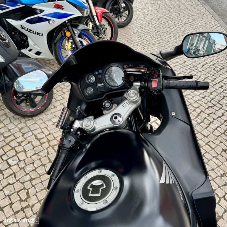 Honda CBR XX - 15