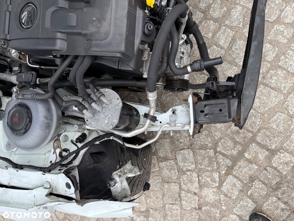 Skoda Octavia 2.0 TDI (Green tec) 4x4 DSG RS - 6