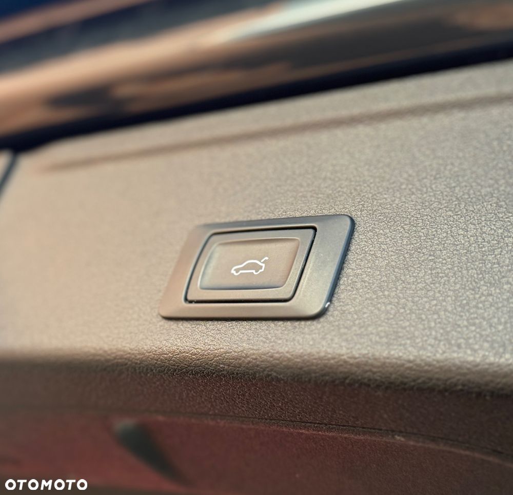 Audi A4 Avant 2.0 TDI ultra S tronic sport - 38