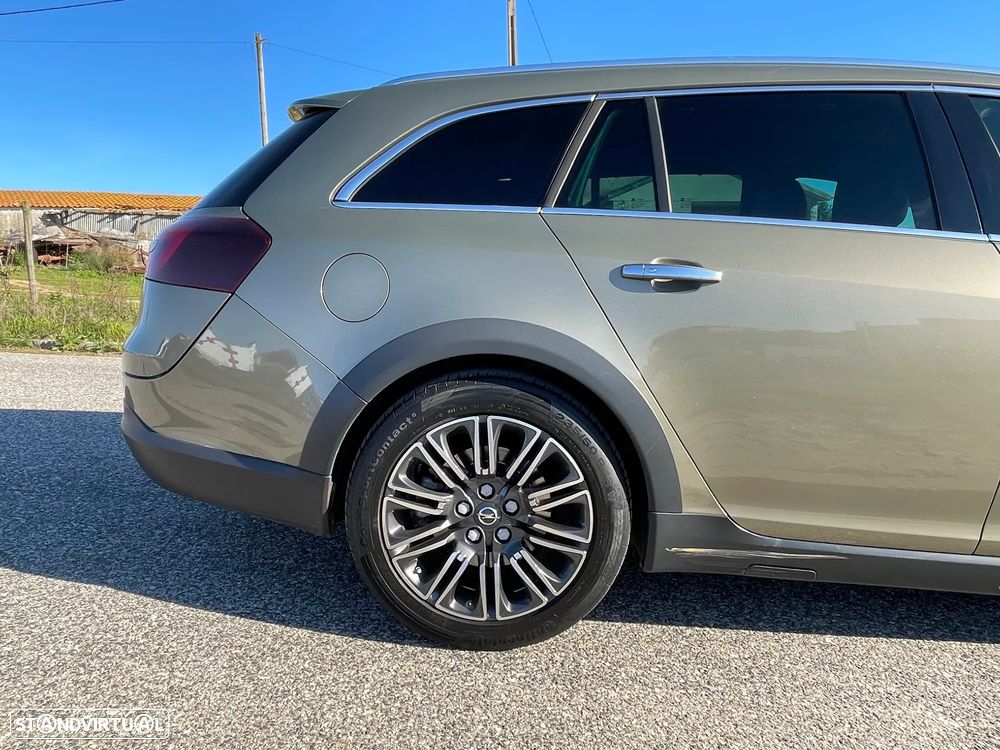 Opel Insignia Country Tourer 2.0 CDTi AWD S/S - 11