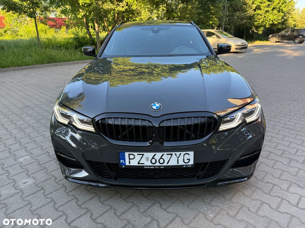 BMW Seria 3 330i xDrive M Sport sport - 27