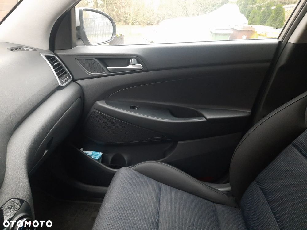 Hyundai Tucson 1.7 CRDI BlueDrive Comfort 2WD - 8